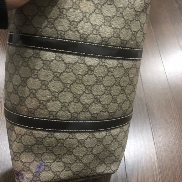 Gucci Bag - Picture 7 of 8